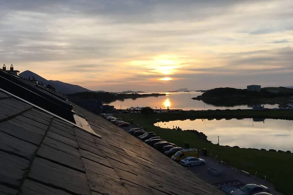 Ocean View Penthouse, The Harbour Mill, Westport Apartment 0*,
