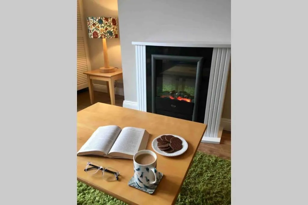 Ocean View Penthouse, The Harbour Mill, Westport Apartment 0*,