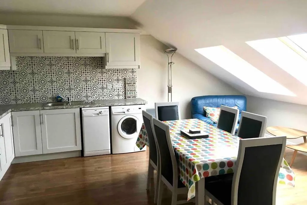 Ocean View Penthouse, The Harbour Mill, Westport Apartment